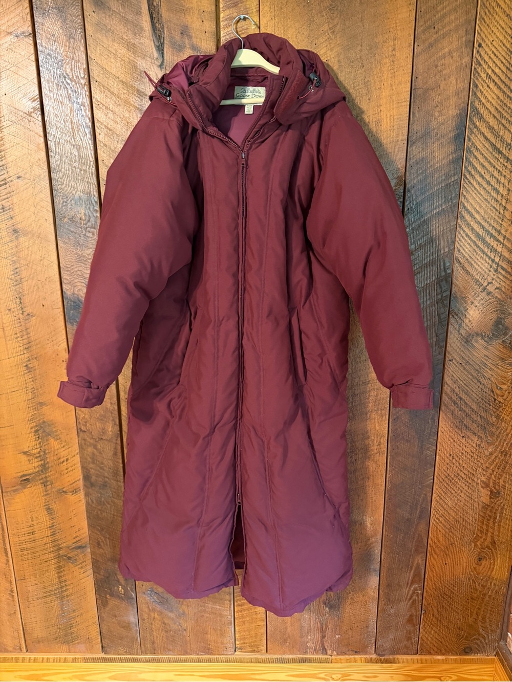 Cabelas Goose Down Full Length Puffer Parka Jacket Coat Hooded Burgundy Women XL